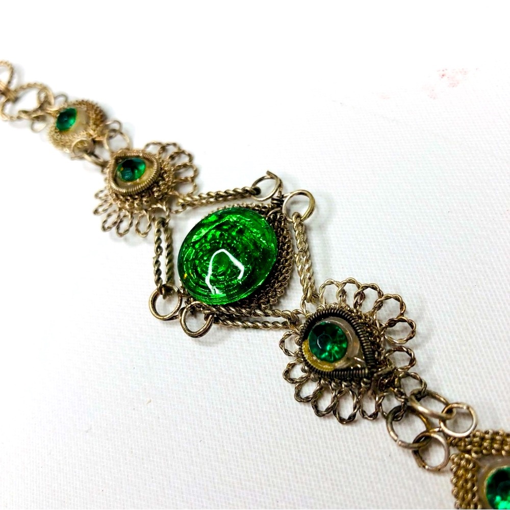 Y2K Metal Woven & Linked Bracelet w/ Bright Green Stones 
7” Hook & Loop Closure
